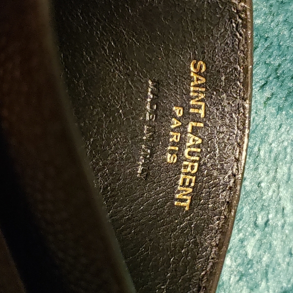 SOLD Verified Authentic Saint Laurent Card Case - Picture 4 of 16